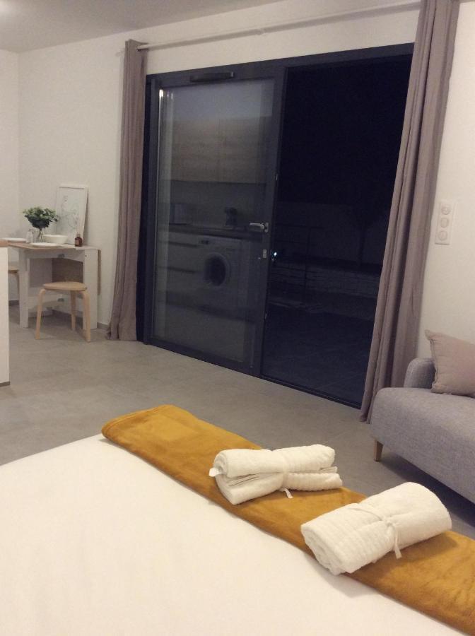 Studio A 2 Min Des Plages Олетта Экстерьер фото